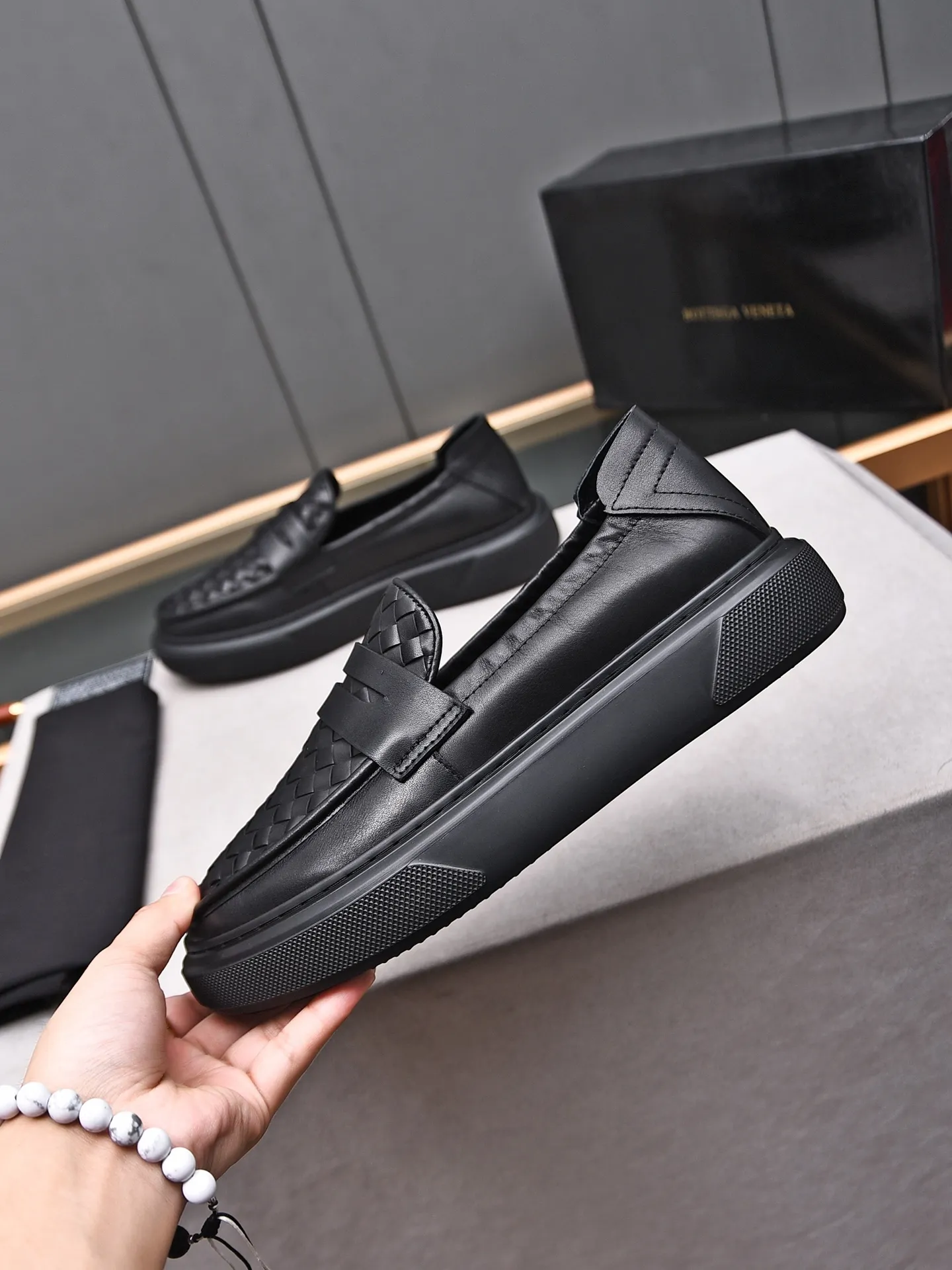Men's Men's Shoes💰520 [One-step-up] BOTTEG* VENET* - high-end boutique Size: 38-44 (45 customized) BV new product, first-layer cowhide artificially woven classic style and contemporary fashion temperament harmoniously blend, rubber sole is light and flexible, water-dyed cowhide lining! [Taobao, Tmall, and live streaming are the first choices]